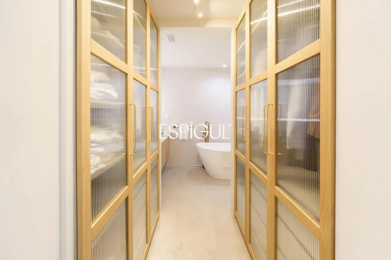 Exclusiva casa de lujo con piscina y spa en el corazón de Calella