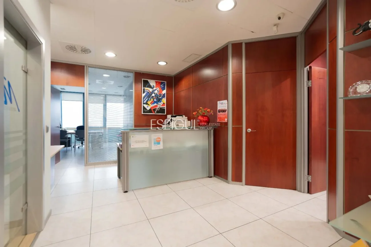 Oficina en venda a Empuriabrava