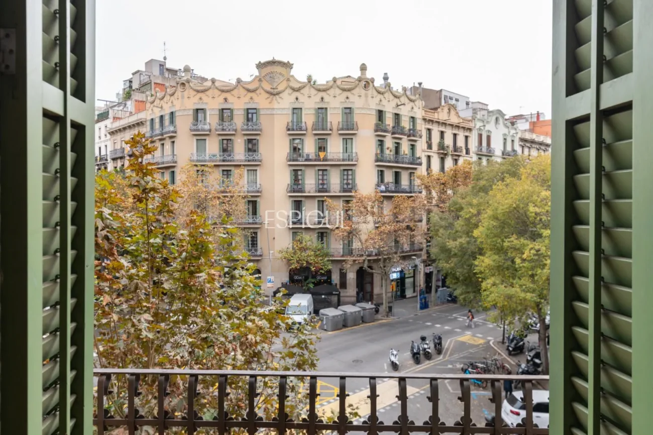 Pis en venda al carrer Aribau