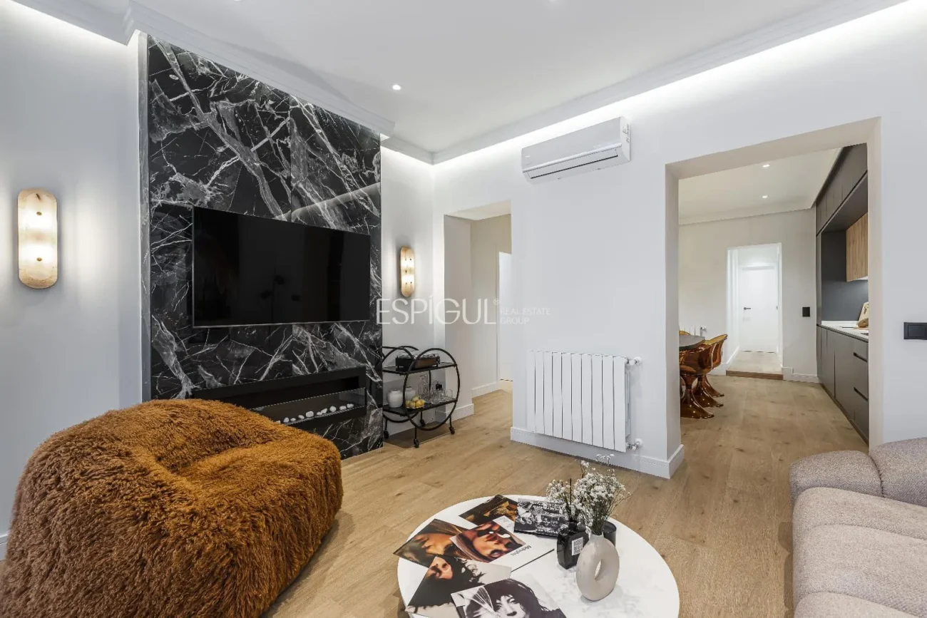 Piso exterior en venta en Pelayo, Justicia
