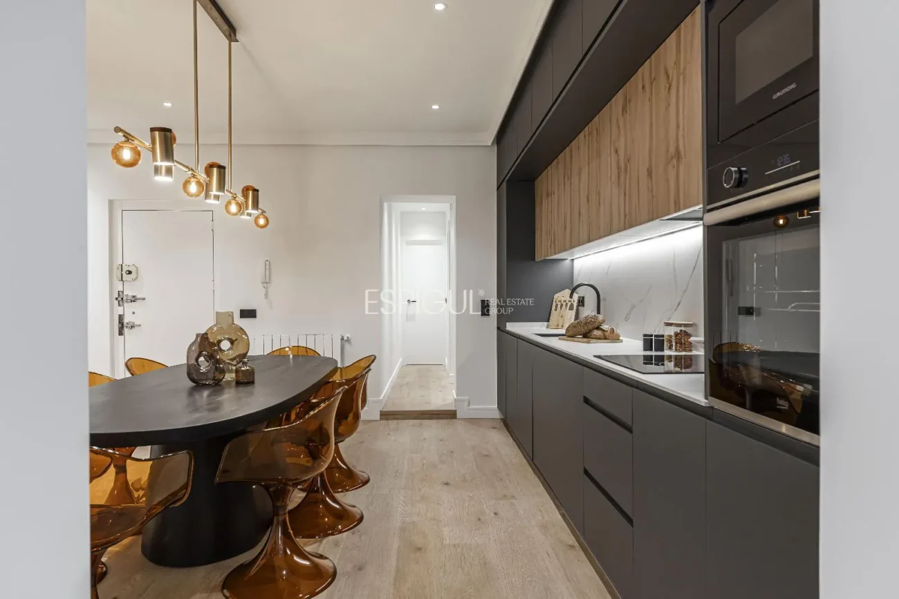Piso exterior en venta en Pelayo, Justicia