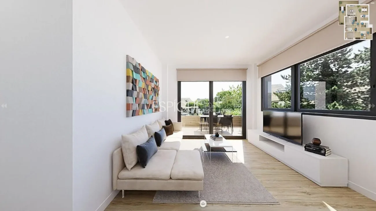 Rez-de-chaussée avec terrasse et jardin à Sarrià de Ter – Nouvelle construction