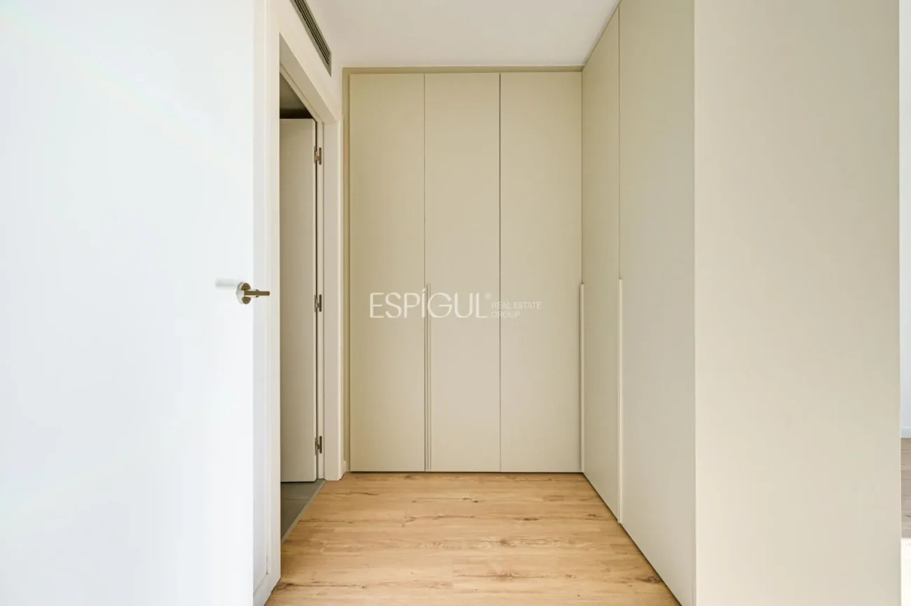 Dúplex con jardín privado en venta en Sants