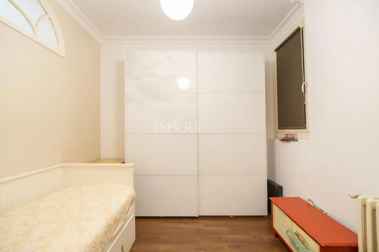 Exclusico piso con terraza privada en Eixample – Sant Antoni