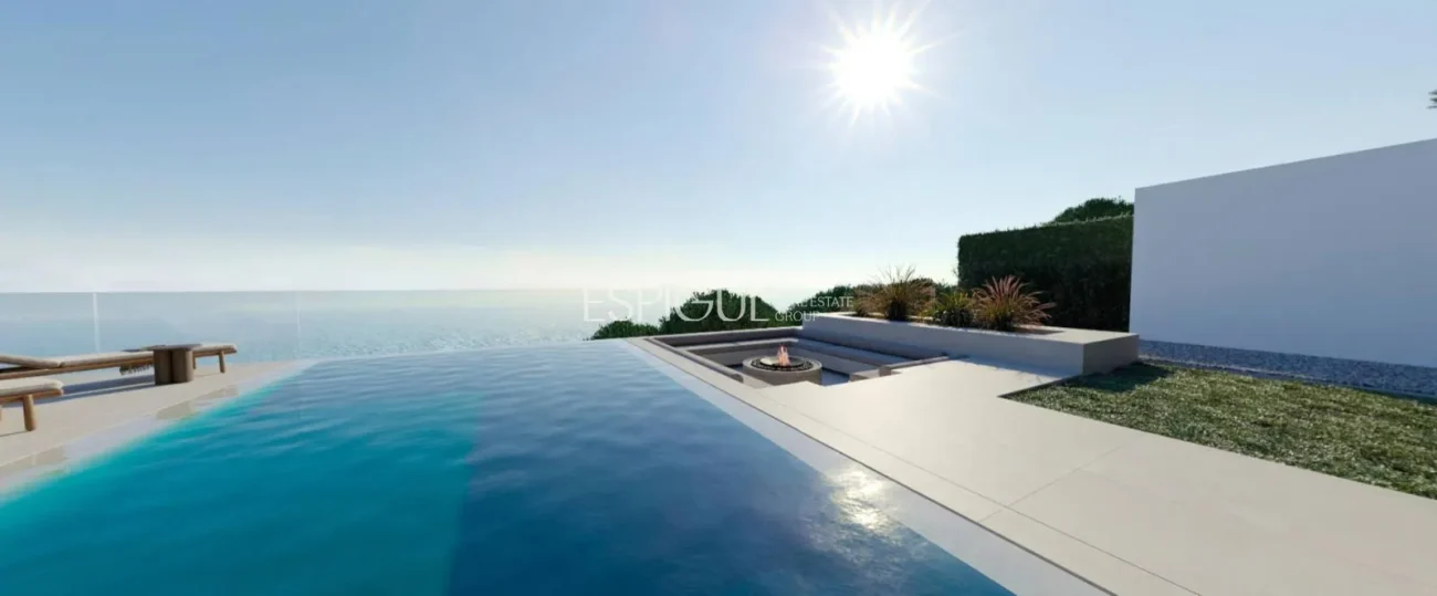 Exclusiva propietat d’obra nova amb impressionants vistes al mar