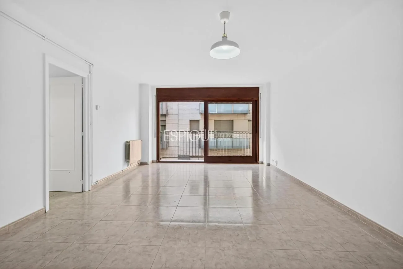 Piso de tres habitaciones alquiler TEMPORAL