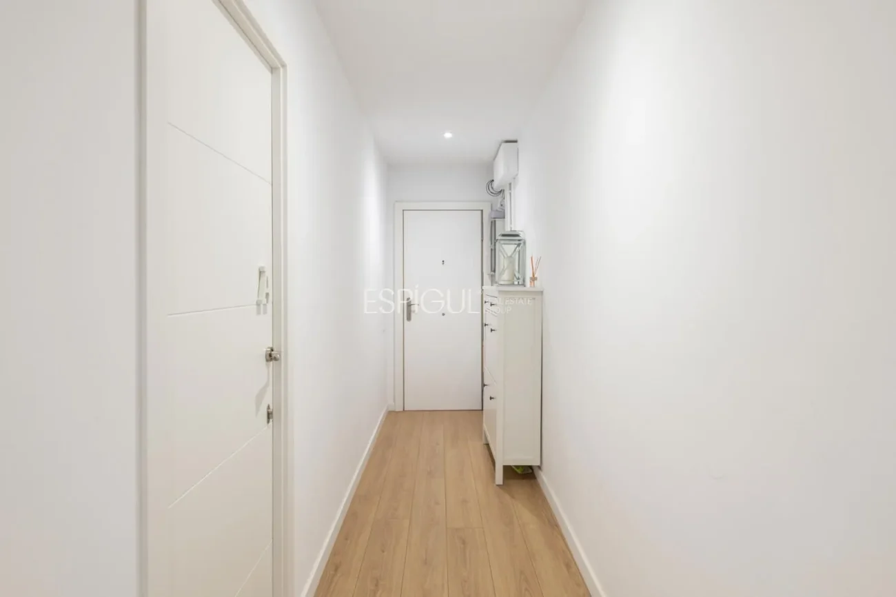 Apartment in Carrer Can Bruixa