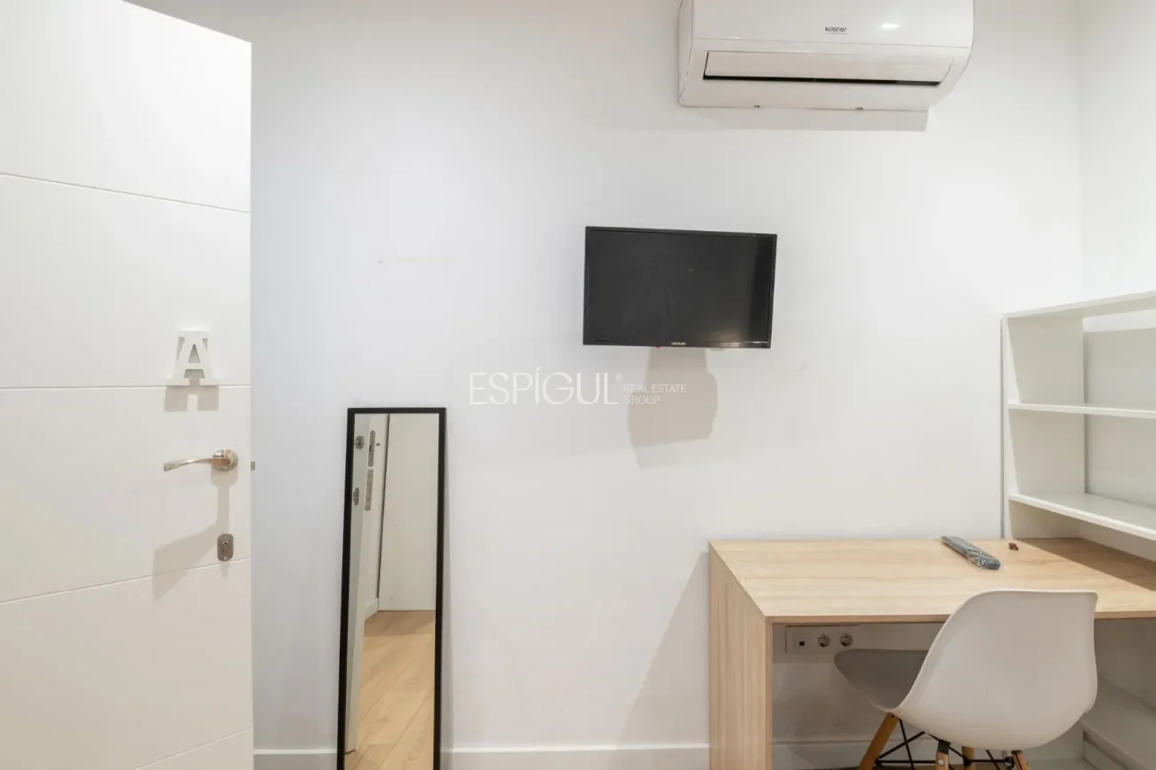 Apartment in Carrer Can Bruixa