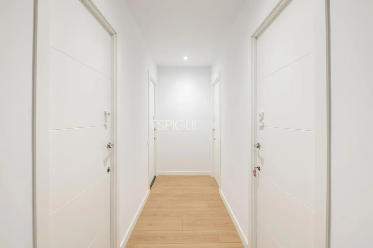 Apartment in Carrer Can Bruixa