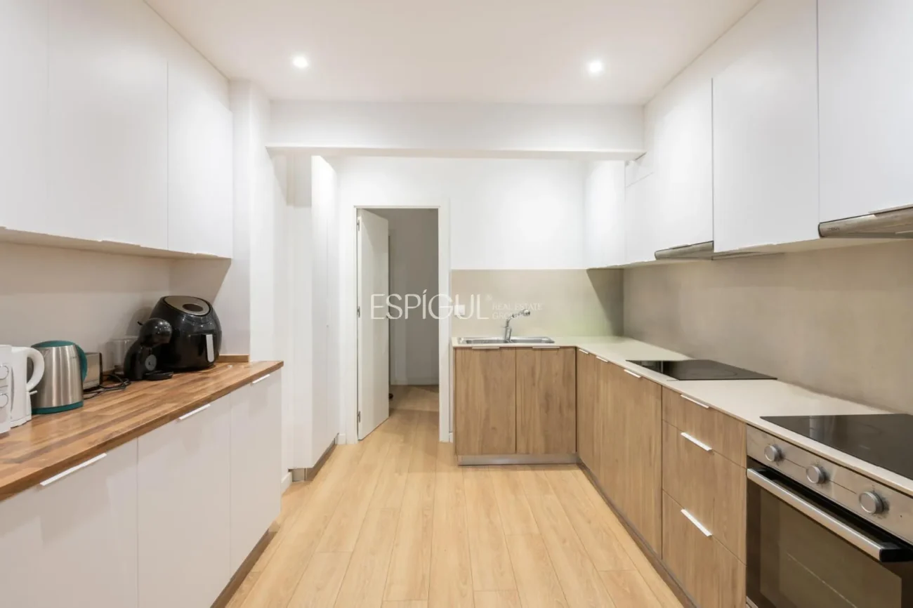 Apartment in Carrer Can Bruixa