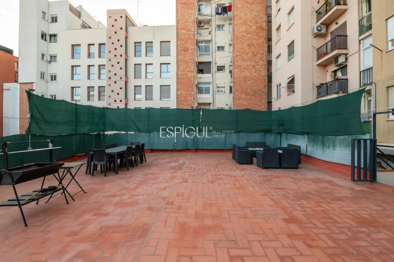 Apartment in Carrer Can Bruixa