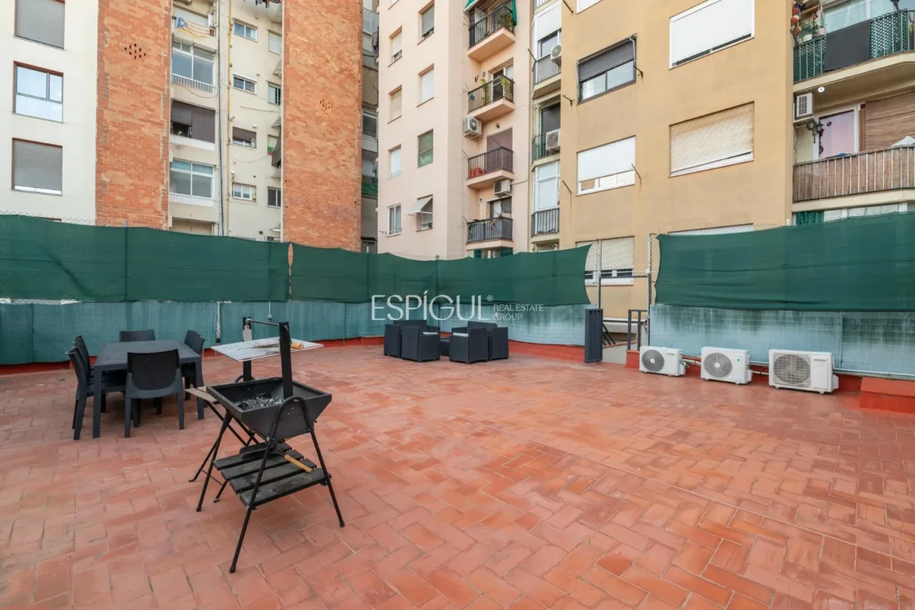 Apartment in Carrer Can Bruixa