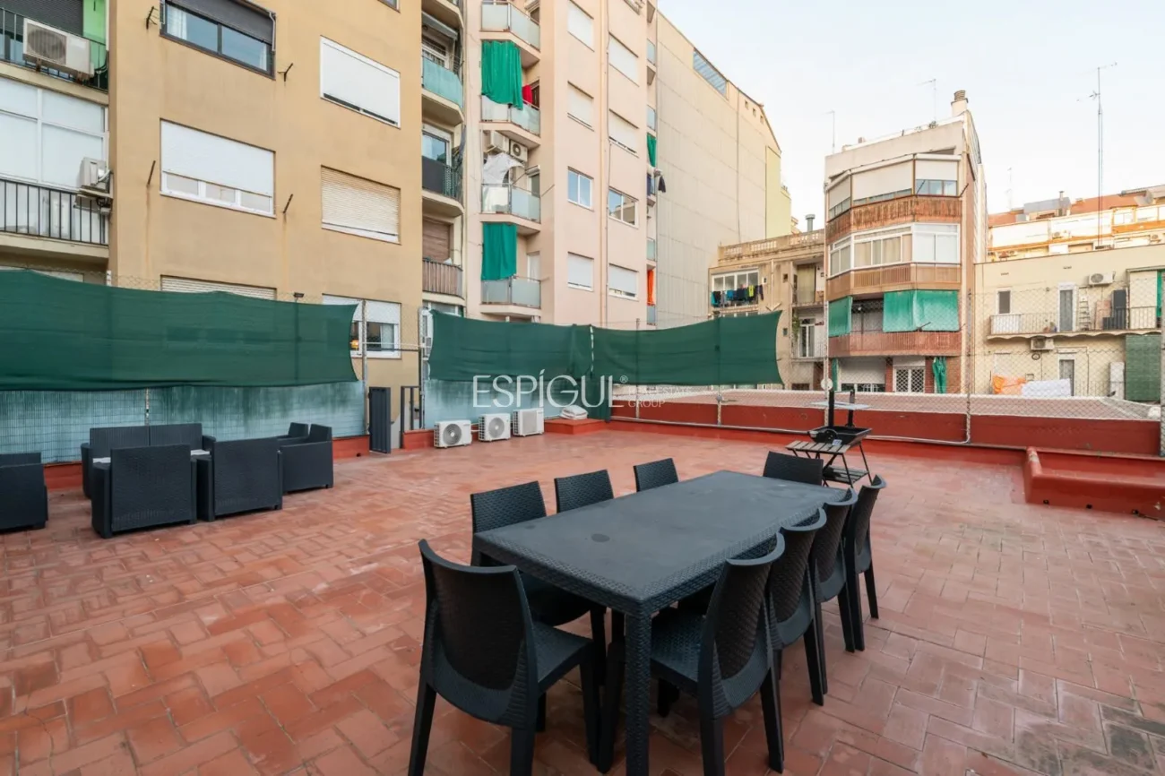 Apartment in Carrer Can Bruixa