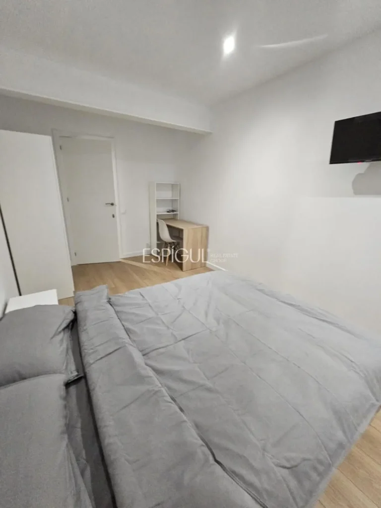 Apartment in Carrer Can Bruixa
