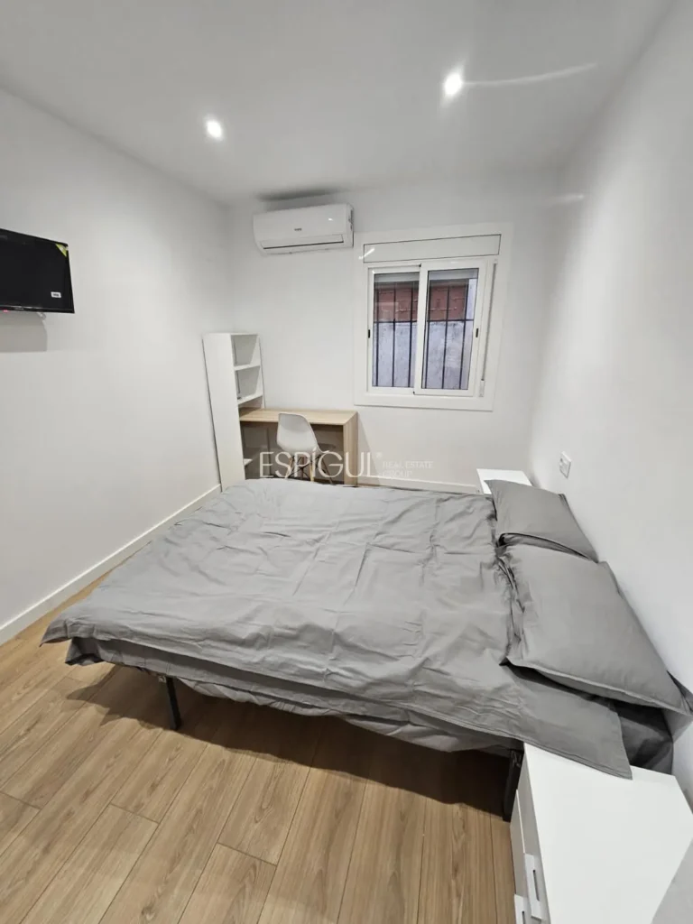 Apartment in Carrer Can Bruixa
