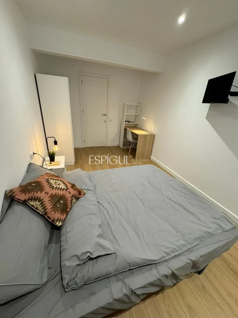Apartment in Carrer Can Bruixa
