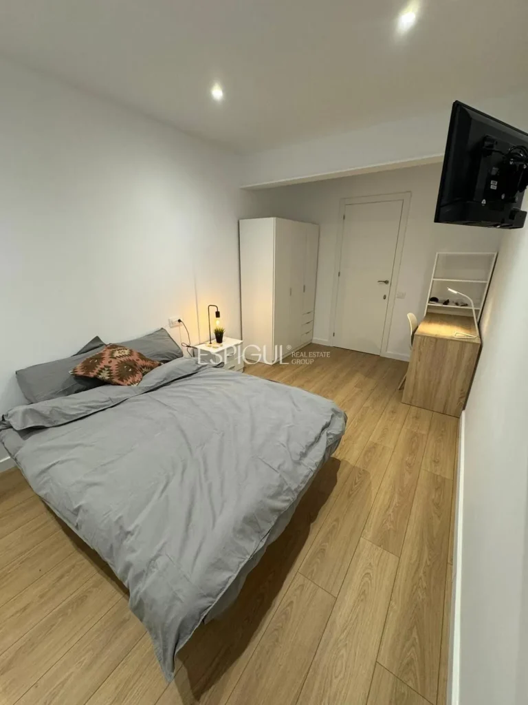 Apartment in Carrer Can Bruixa