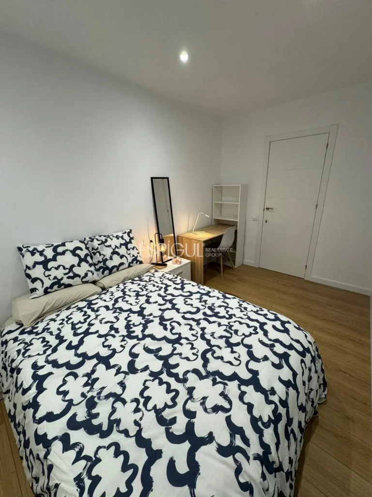 Apartment in Carrer Can Bruixa