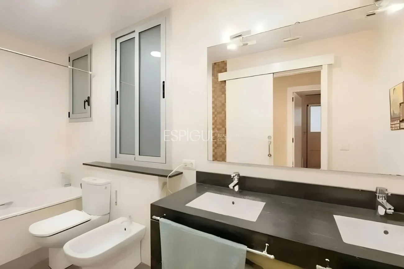 Appartement à vendre dans l&rsquo;Antiga Esquerra de l&rsquo;Eixample – Élégance classique et confort moderne