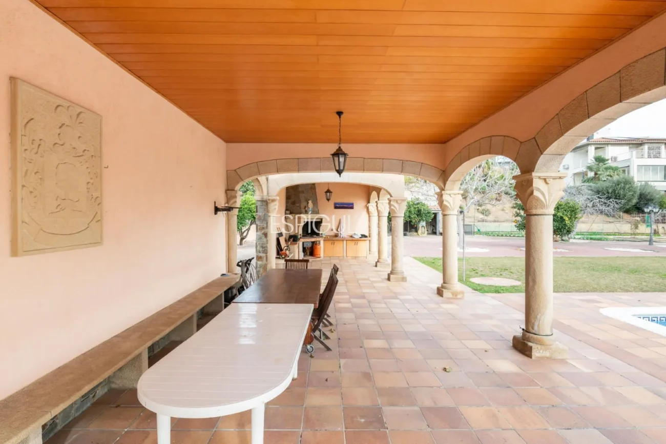 Spektakuläre Luxusvilla mit Meerblick in Can Quirze, Mataró