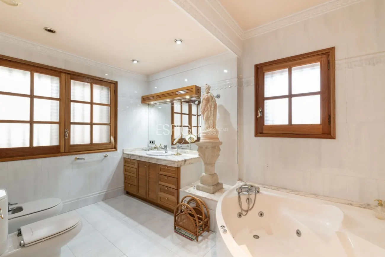 Spektakuläre Luxusvilla mit Meerblick in Can Quirze, Mataró