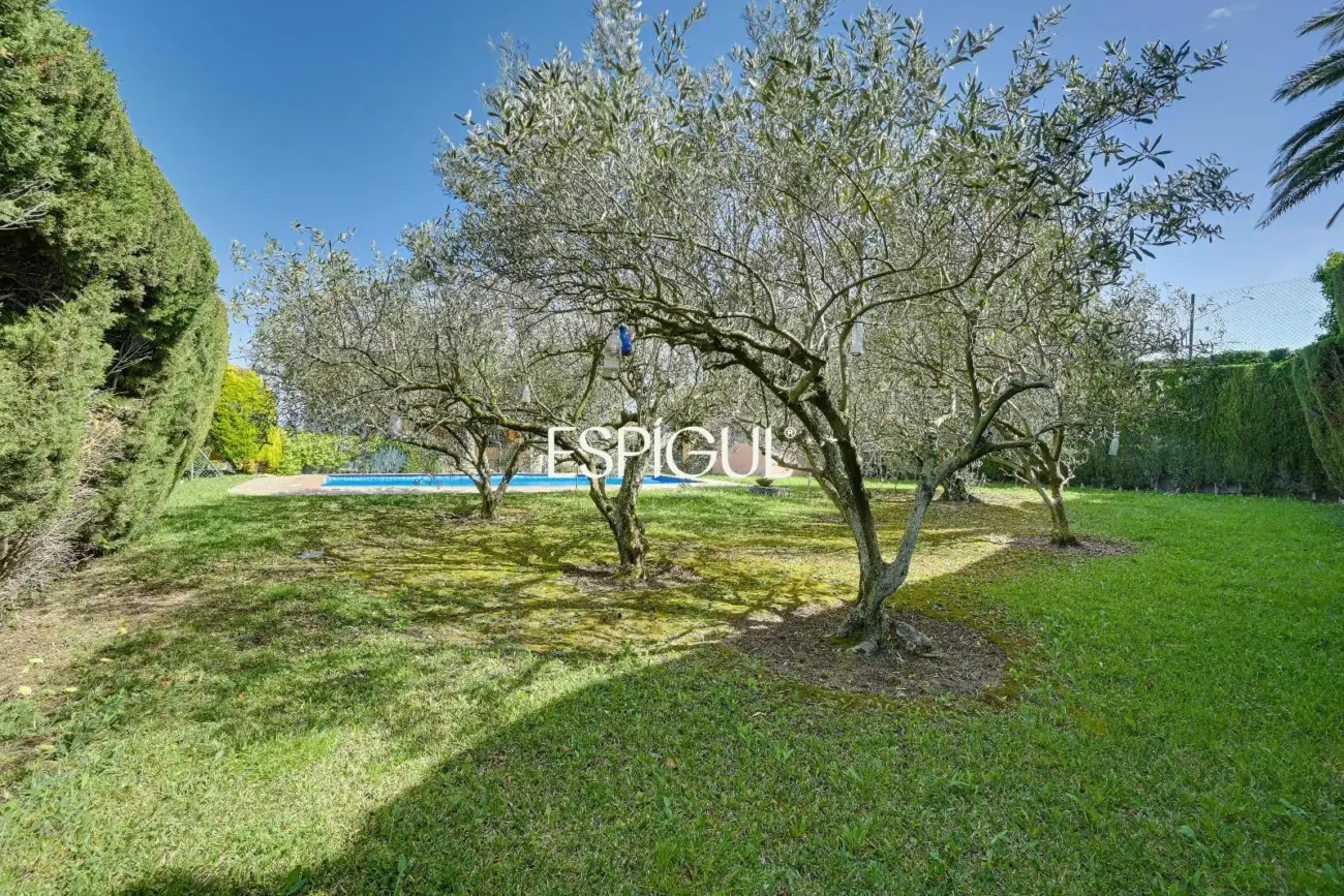 Amplia villa con piscina privada en Mas Pallí, Calonge