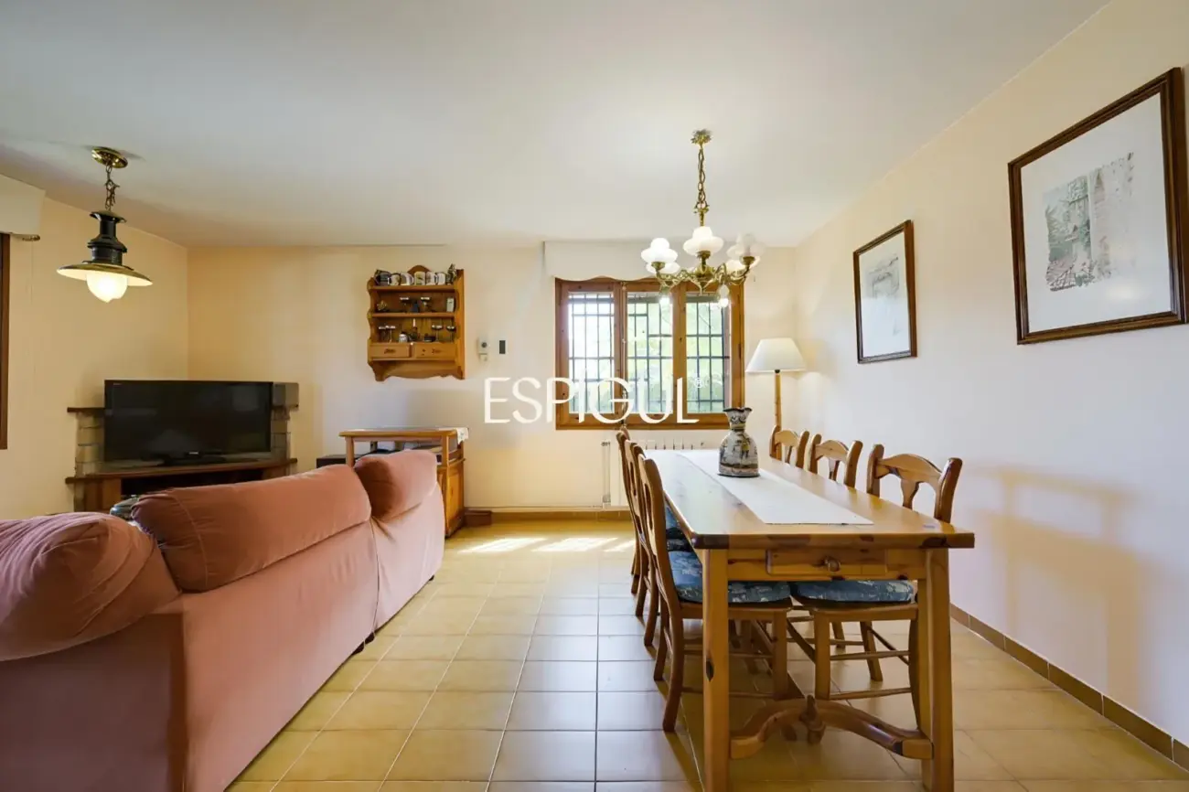 Amplia villa con piscina privada en Mas Pallí, Calonge