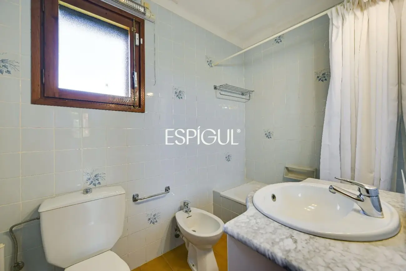 Amplia villa con piscina privada en Mas Pallí, Calonge