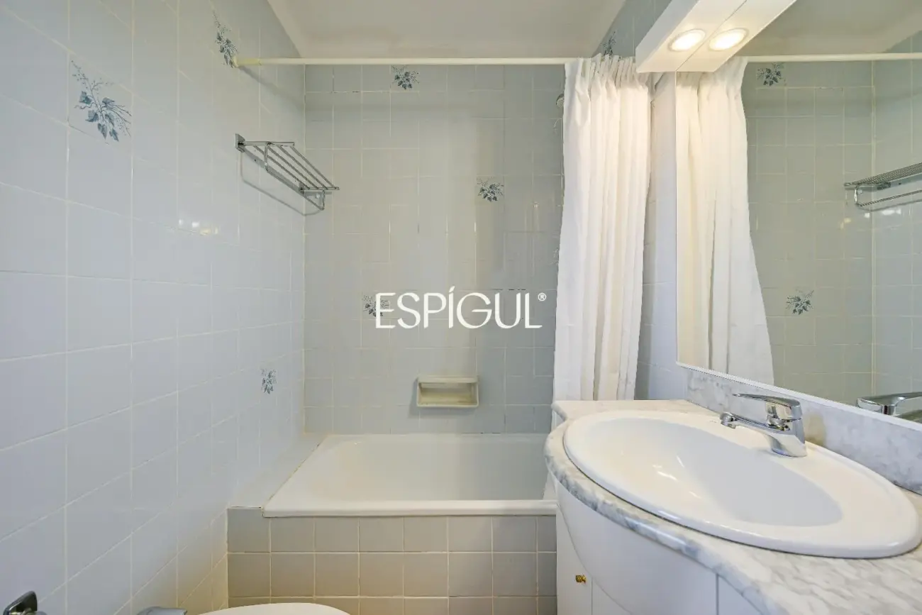 Amplia villa con piscina privada en Mas Pallí, Calonge