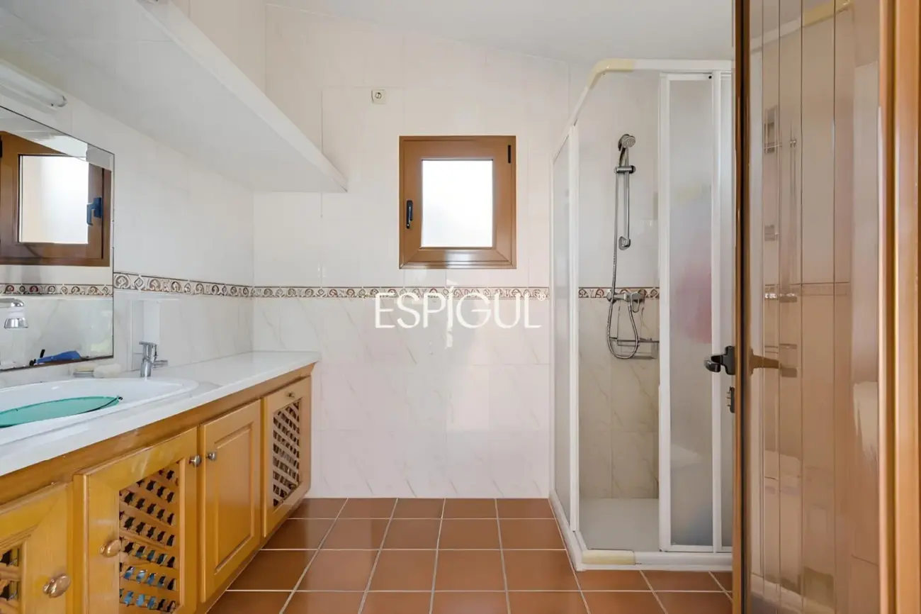 Amplia villa con piscina privada en Mas Pallí, Calonge