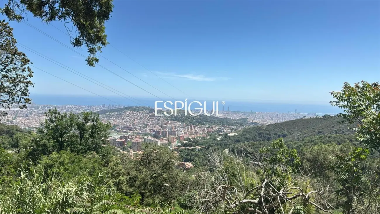 Casa a reformar en venta en Sant cugat del Vallés