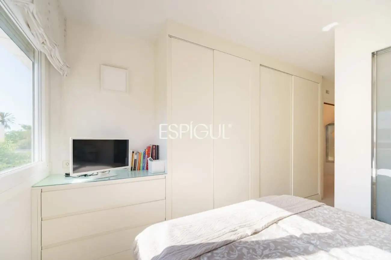 Casa adosada en venta en Premià de Mar con zona comunitaria y a pocos metros de la playa.