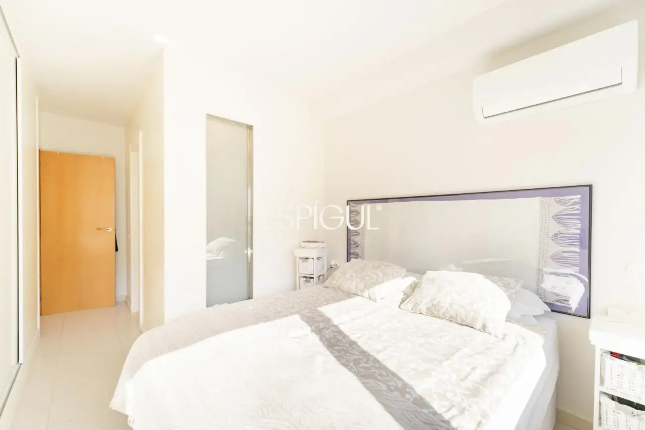Casa adosada en venta en Premià de Mar con zona comunitaria y a pocos metros de la playa.
