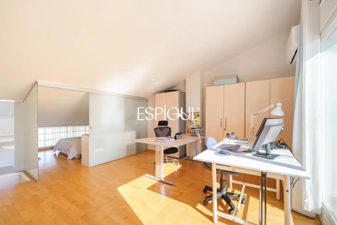 Casa adosada en venta en Premià de Mar con zona comunitaria y a pocos metros de la playa.