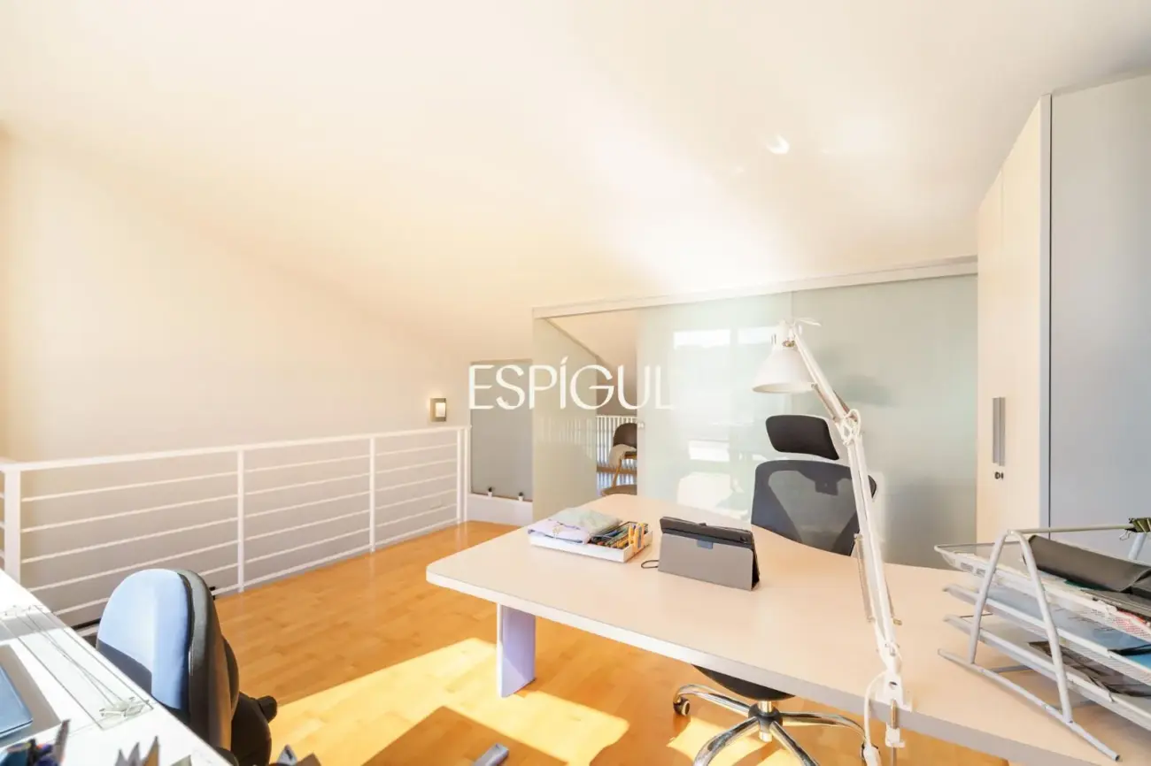 Casa adosada en venta en Premià de Mar con zona comunitaria y a pocos metros de la playa.