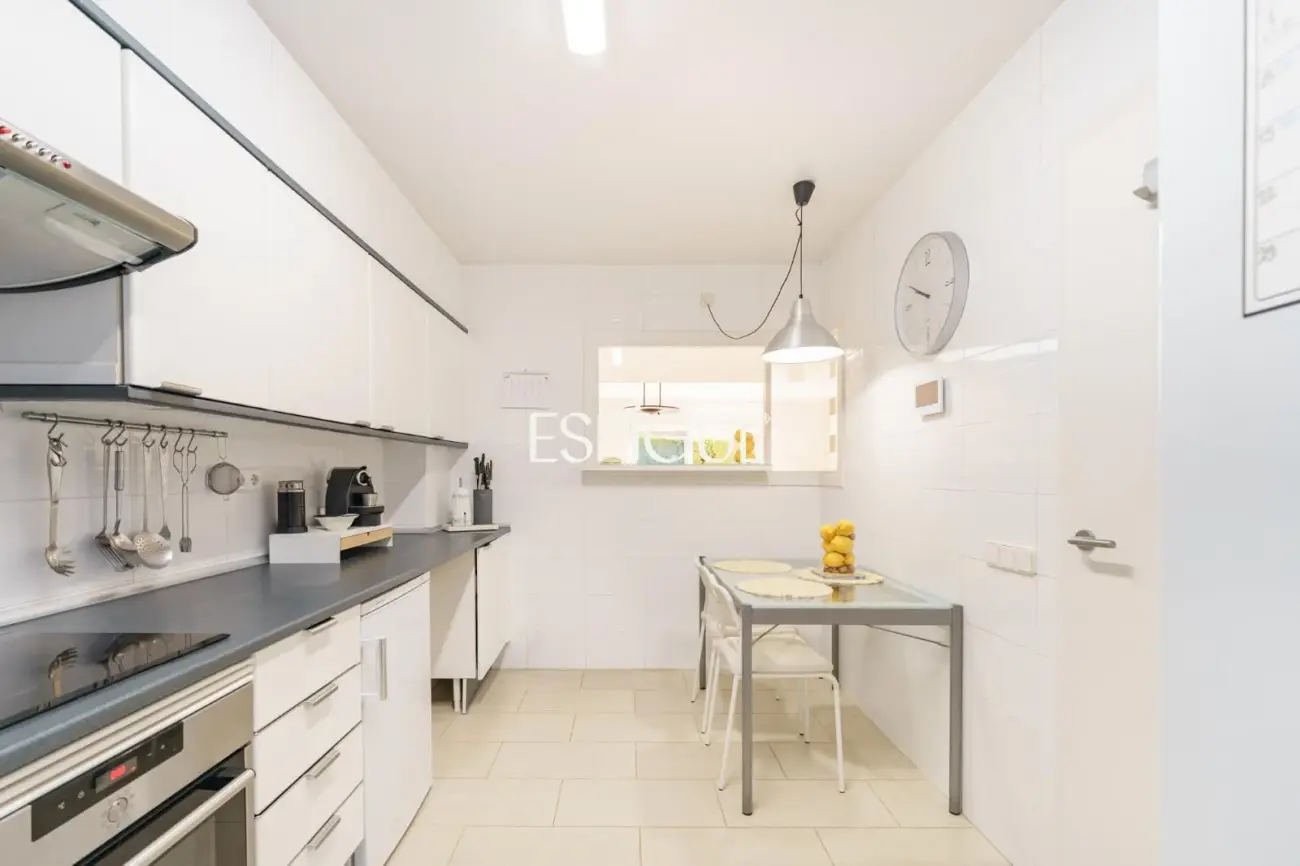 Casa adosada en venta en Premià de Mar con zona comunitaria y a pocos metros de la playa.