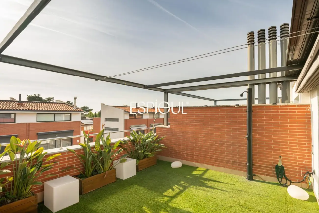 Casa adosada reformada a 200m de la playa y Port Balís en Sant Andreu de Llavaneres