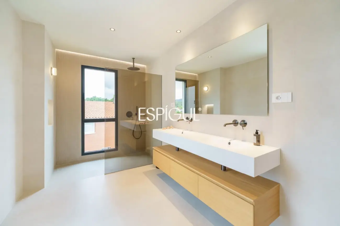 Casa en venta recién construida en Sant Cugat del Vallés