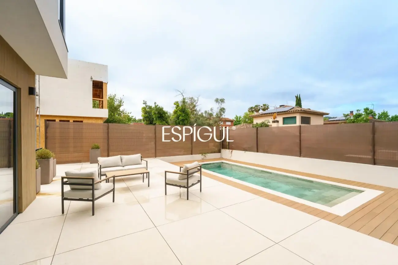 Casa en venta recién construida en Sant Cugat del Vallés