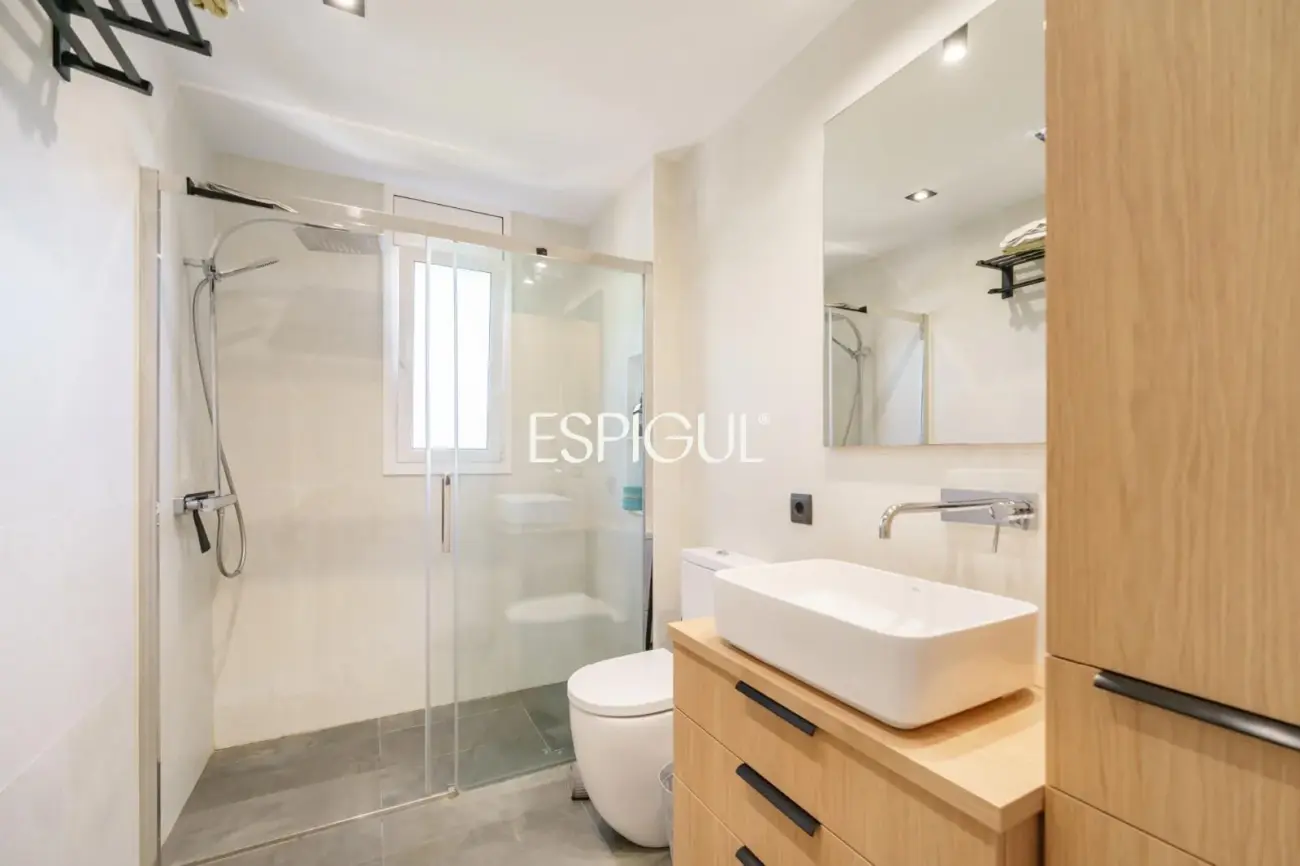 Casa totalmente refromada con piscina en Canet de mar