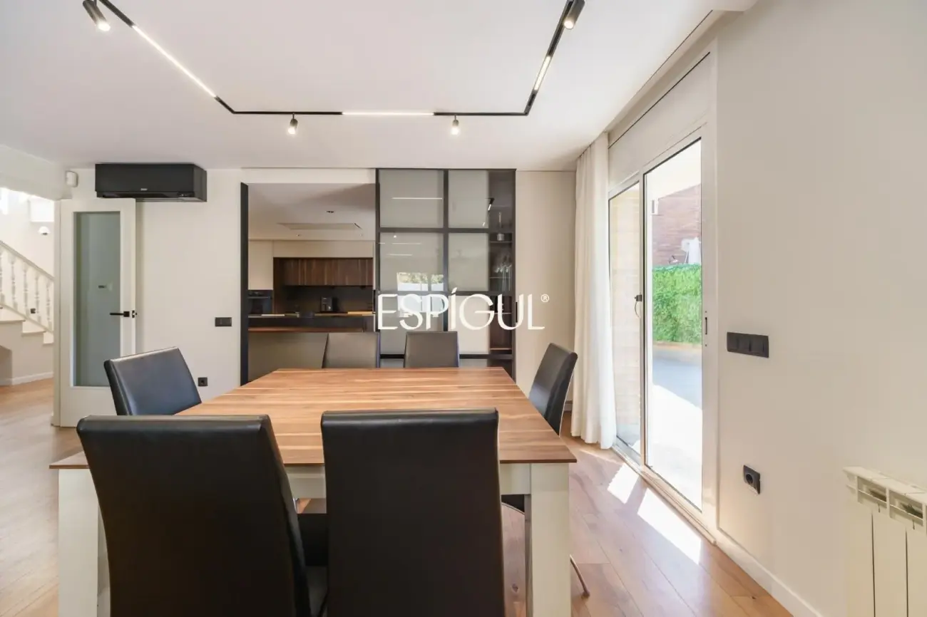 Casa totalmente refromada con piscina en Canet de mar
