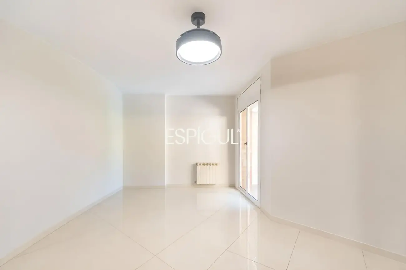 Casa totalmente refromada con piscina en Canet de mar
