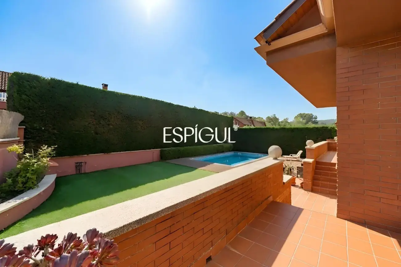 Chalet en venta en Mirasol