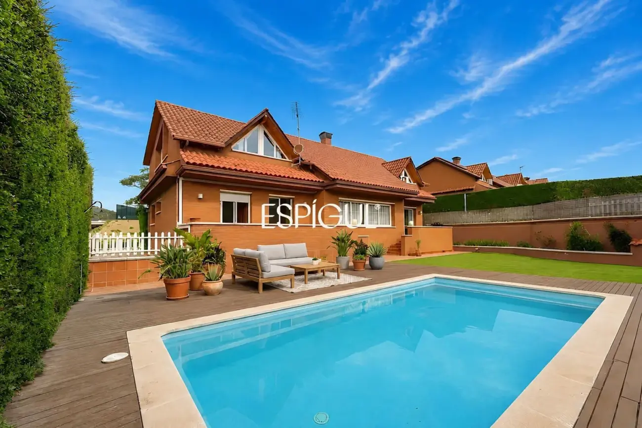 Chalet en venta en Mirasol