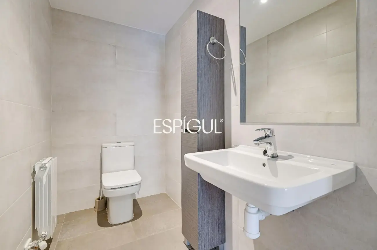 Exclusiva casa en Vilablareix de 4 habitaciones
