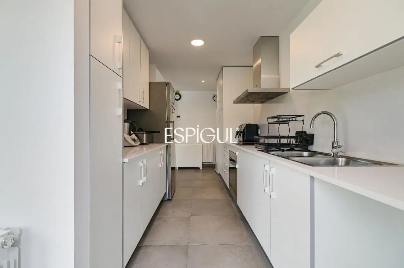 Exclusiva casa en Vilablareix de 4 habitaciones