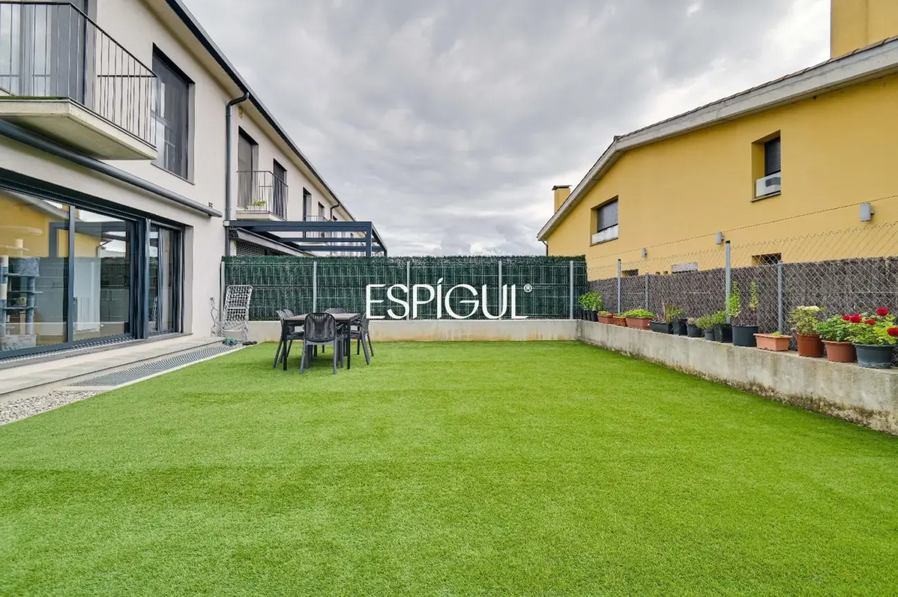 Exclusiva casa en Vilablareix de 4 habitaciones