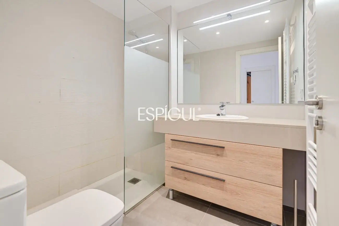 Exclusiva casa en Vilablareix de 4 habitaciones