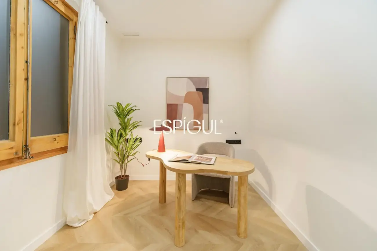 Exclusiva vivienda reformada en venta en Carrer de Muntaner