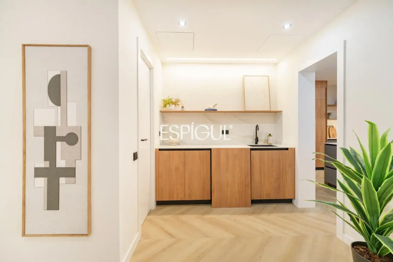 Exclusiva vivienda reformada en venta en Carrer de Muntaner